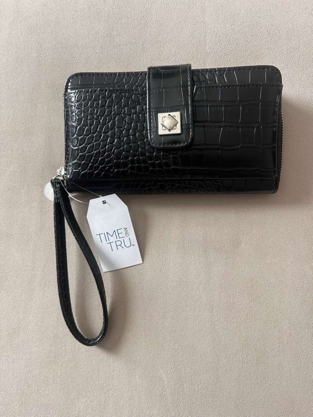Time and Tru Black Croc-Embossed Wristlet Clutch with Strap